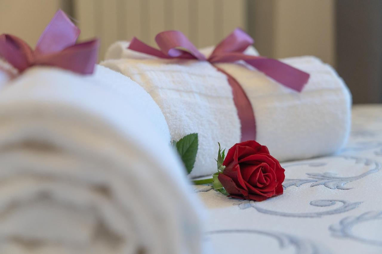 카세르타 Royal Gardens B&B 외부 사진